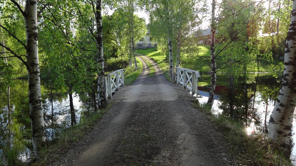 Tiirantuvat Villa Juankoski ภายนอก รูปภาพ