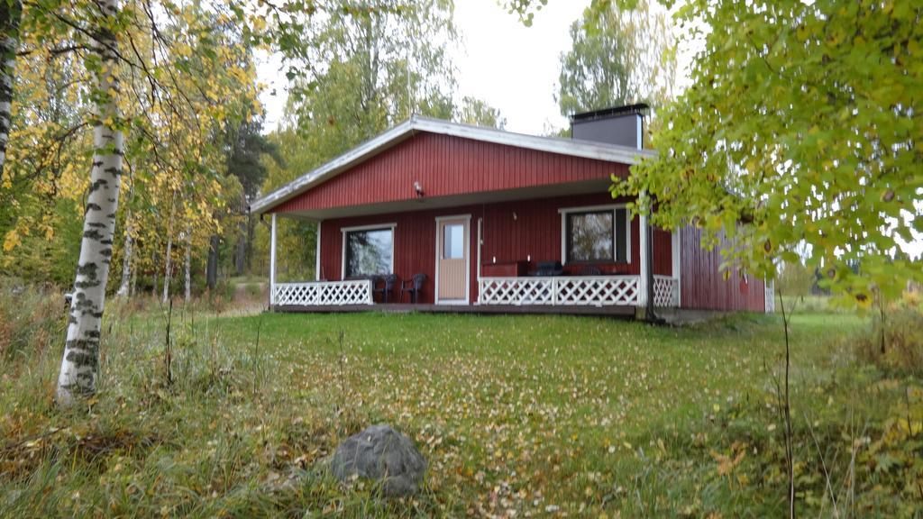 Tiirantuvat Villa Juankoski ภายนอก รูปภาพ